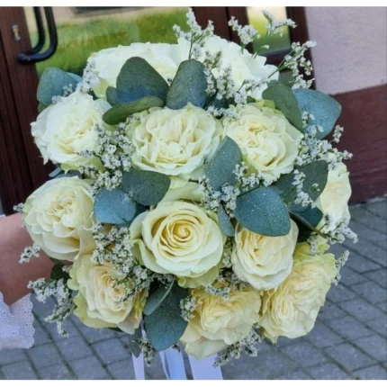Classic Pure Rose Bouquet (White)